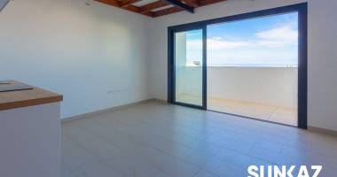 saint pierre - terre sainte - 780 ttc disponible le 22/07/2025