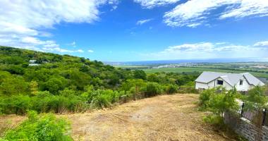 a vendre - parcelle viabilisÉe de 369 m2 À marie caze, la plaine saint paul