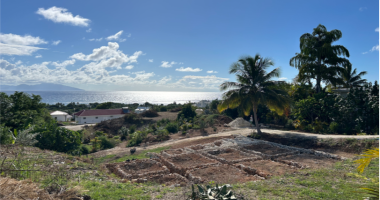 À vendre magnifique terrain vue mer 1611 m2 À marie-galante