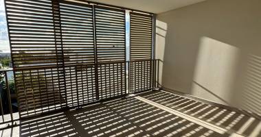 t4 spacieux au port avec varangue & parking