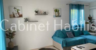 a louer - appartement mitoyen meuble de 80,00 m2 environ - entre-deux - loyer 1 200.00 €