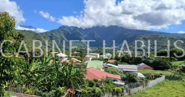 a vendre - trois lots de terrains - entre deux - a partir de 123 342 € hai