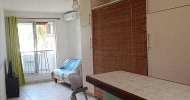 studio meublé à louer à saint gilles les bains