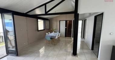 a louer belle villa rénovée de type f4  la plaine des cafres