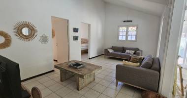 villa t4 + dépendance saint-gilles les bains