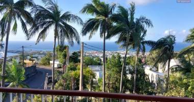 grande maison familiale – vue panoramique mer & côte – sainte-clotilde