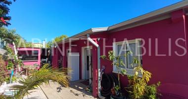 À louer - maison meublee de type t3 d'environ 64.92 m2 - petite-ile  - loyer 1 050.00 €