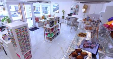 a ceder : droit au bail - local 70 m2 hyper centre-ville saint-pierre