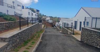 a louer appartement neuf de type f2 sur saint-paul